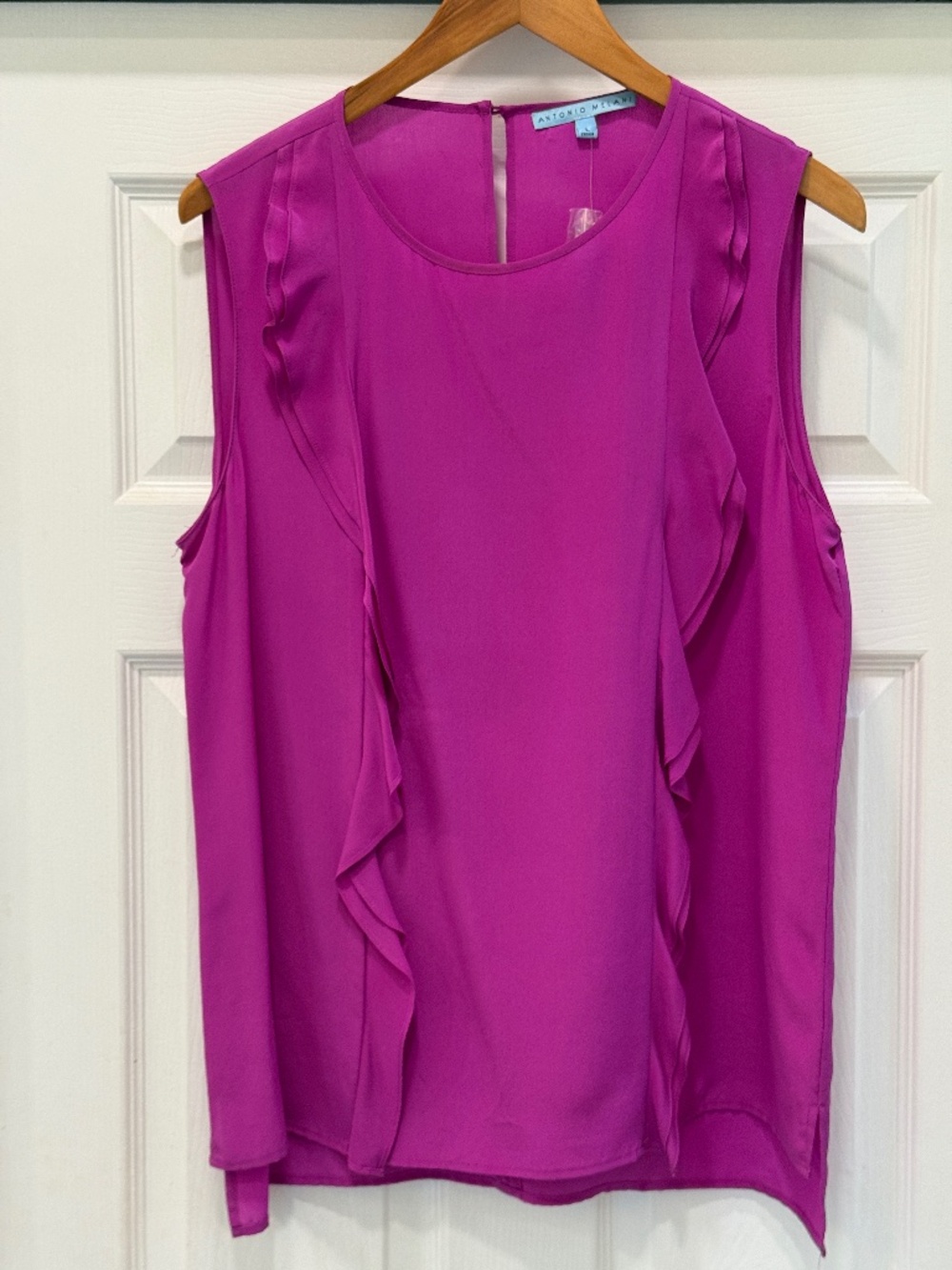 Antonio Melani 100% silk fuchsia ruffle blouse sleeveless top L NWT
